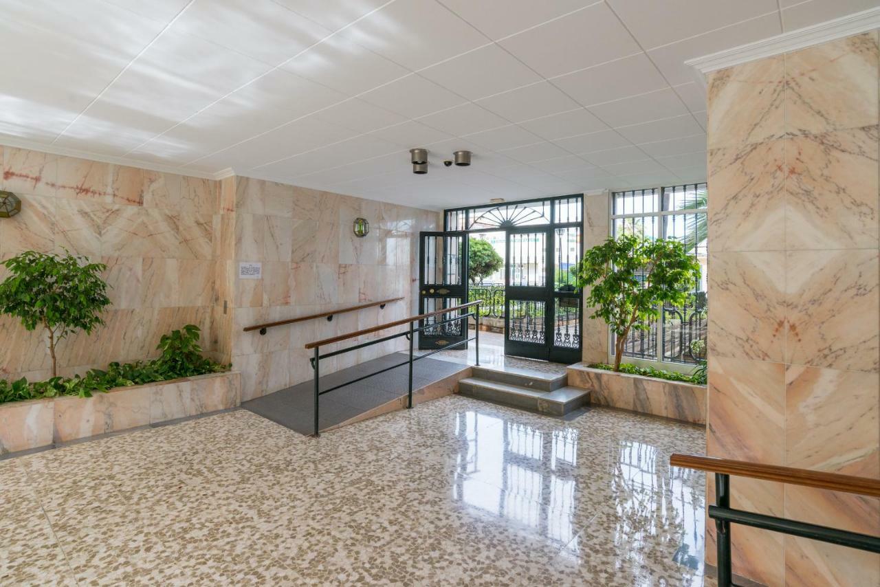 Stunning Spacious City Apartment With Free Parking Malaga Ngoại thất bức ảnh