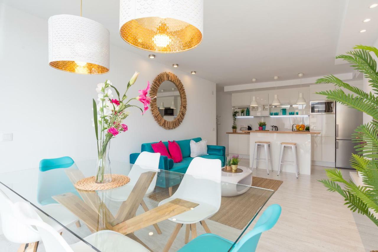 Stunning Spacious City Apartment With Free Parking Malaga Ngoại thất bức ảnh