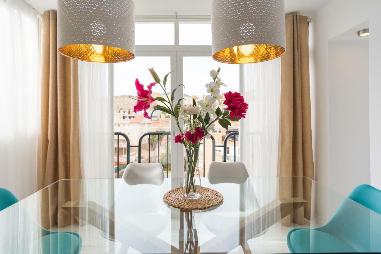 Stunning Spacious City Apartment With Free Parking Malaga Ngoại thất bức ảnh