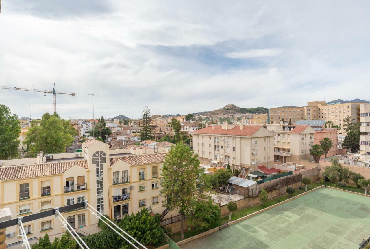 Stunning Spacious City Apartment With Free Parking Malaga Ngoại thất bức ảnh